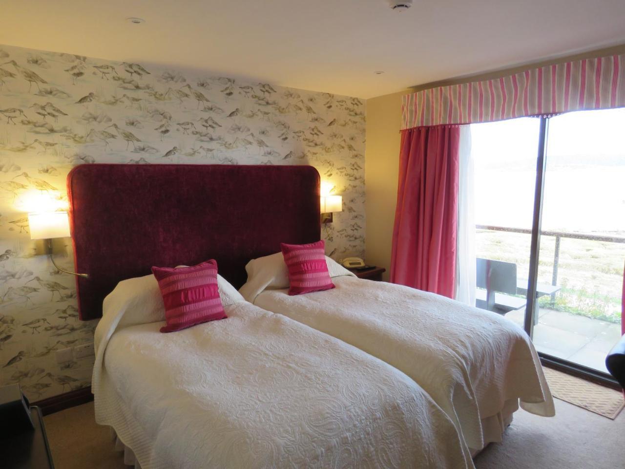 The Bay Horse Hotel And Restaurant Ulverston Buitenkant foto